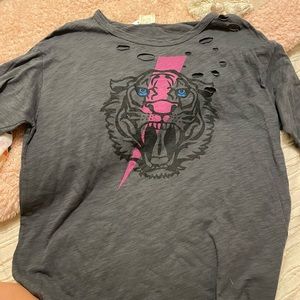 TIGER TEE